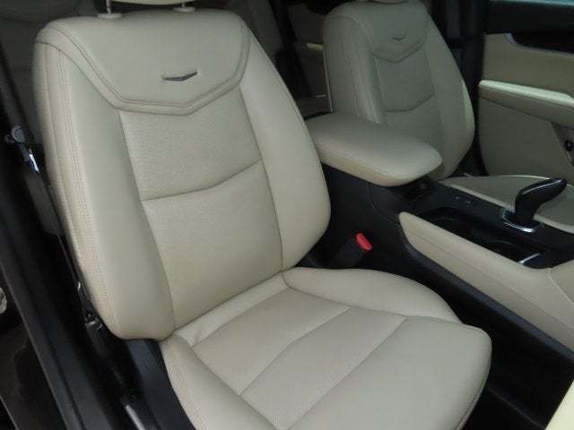 2018 Cadillac XT5 Premium Luxury FWD