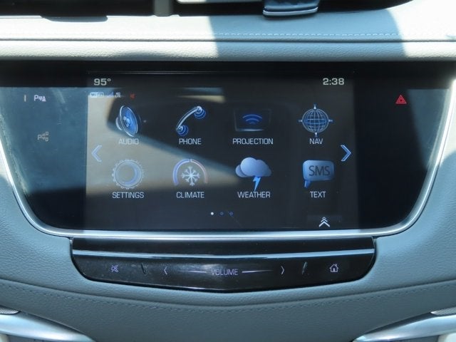 2018 Cadillac XT5 Premium Luxury FWD