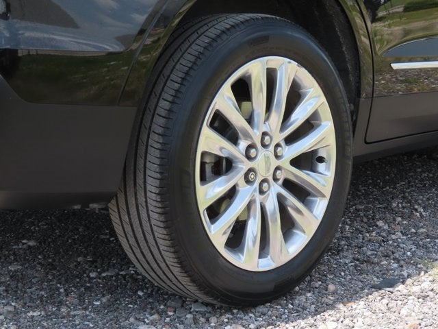 2017 Cadillac XT5 Platinum AWD