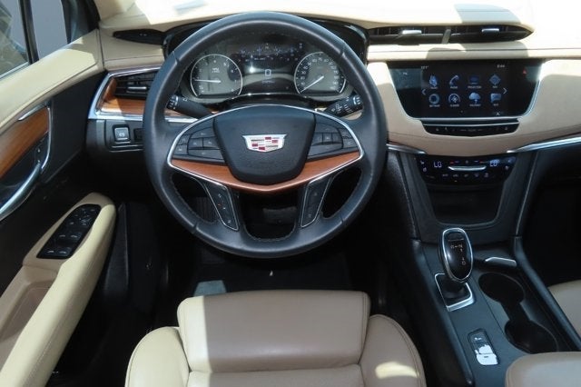 2017 Cadillac XT5 Platinum AWD