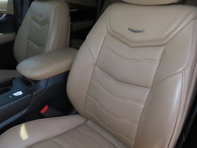 2017 Cadillac XT5 Platinum AWD