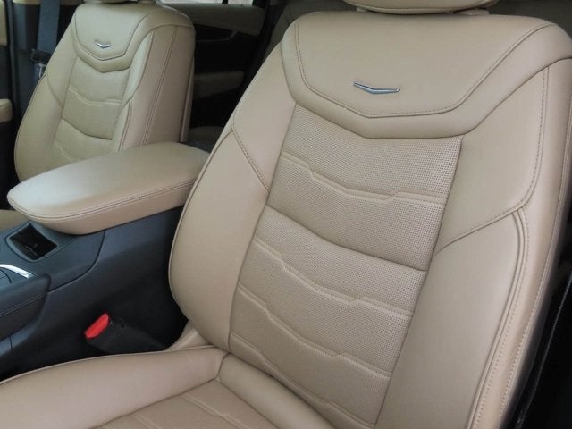 2020 Cadillac XT6 FWD Premium Luxury