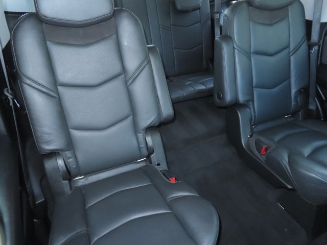 2018 Cadillac Escalade Luxury