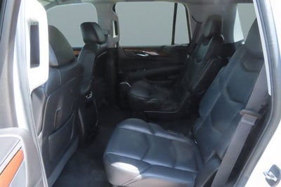 2018 Cadillac Escalade Luxury