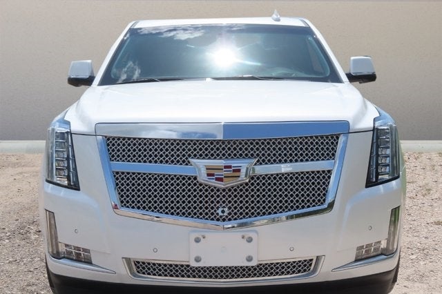 2018 Cadillac Escalade Luxury