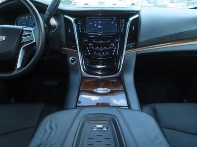 2016 Cadillac Escalade Luxury Collection