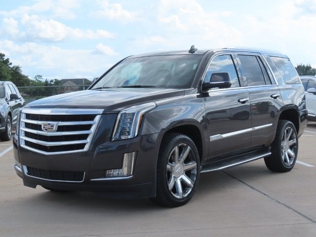 2016 Cadillac Escalade Luxury Collection