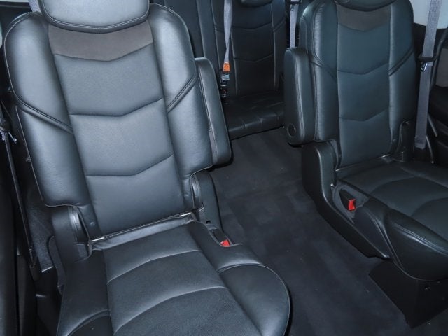 2016 Cadillac Escalade Luxury Collection