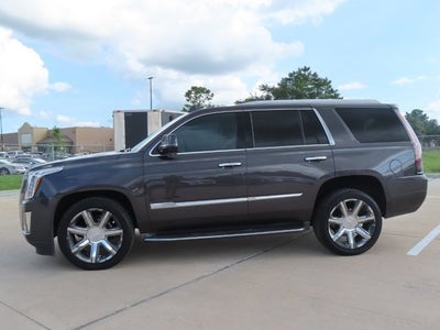 2016 Cadillac Escalade Luxury Collection