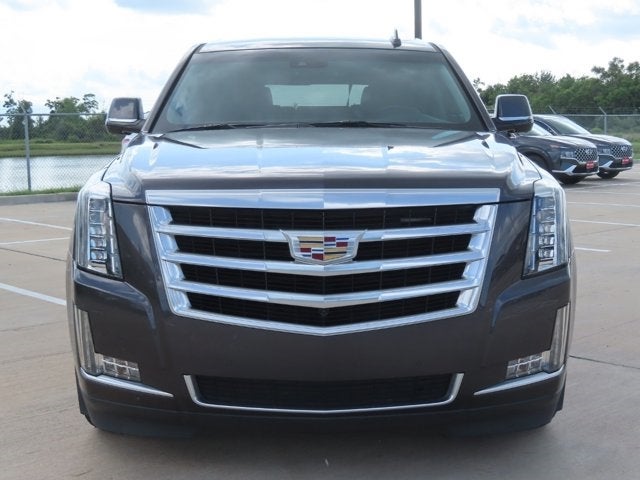 2016 Cadillac Escalade Luxury Collection
