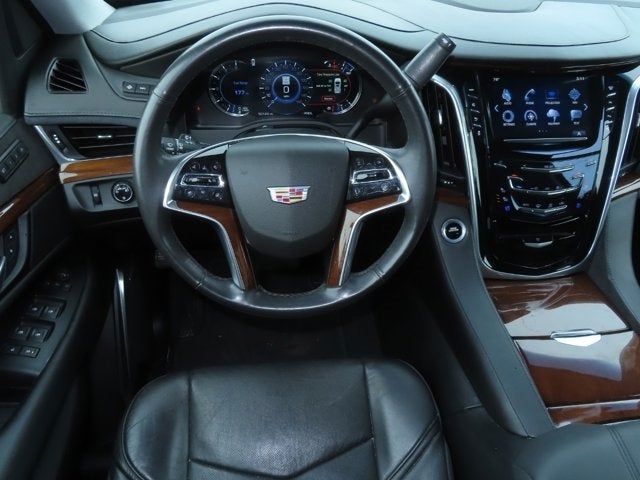 2018 Cadillac Escalade Luxury