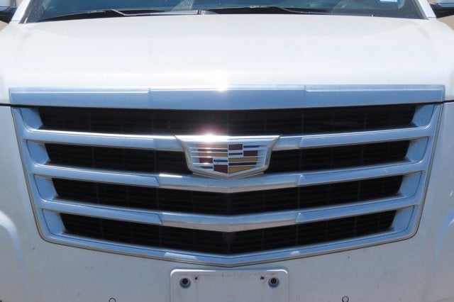 2018 Cadillac Escalade ESV Luxury