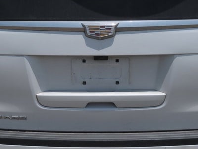 2018 Cadillac Escalade ESV Luxury