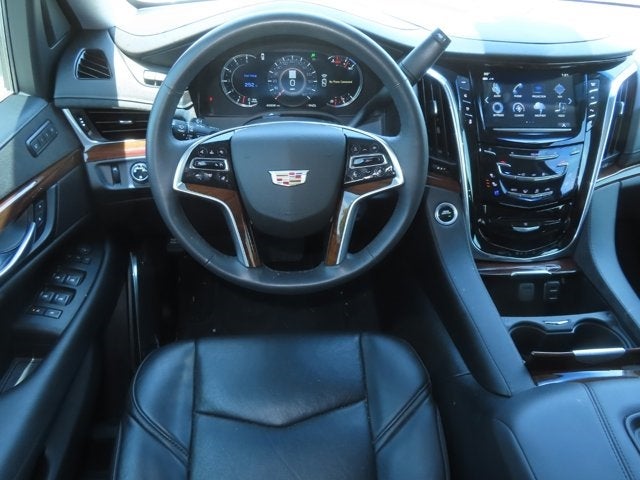 2018 Cadillac Escalade ESV Luxury