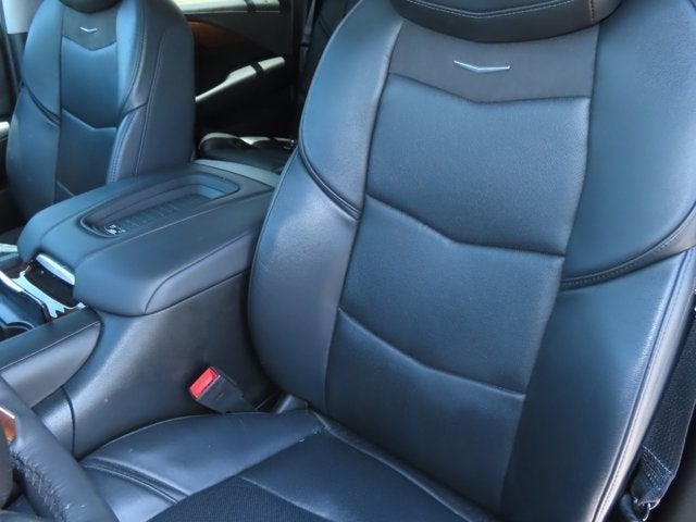 2018 Cadillac Escalade ESV Luxury