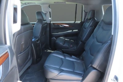 2018 Cadillac Escalade ESV Luxury