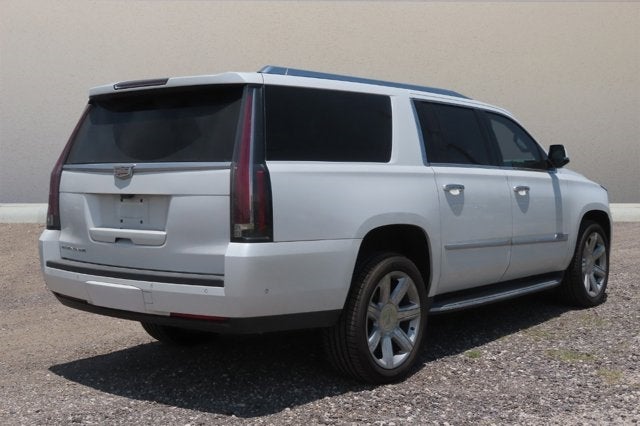 2018 Cadillac Escalade ESV Luxury