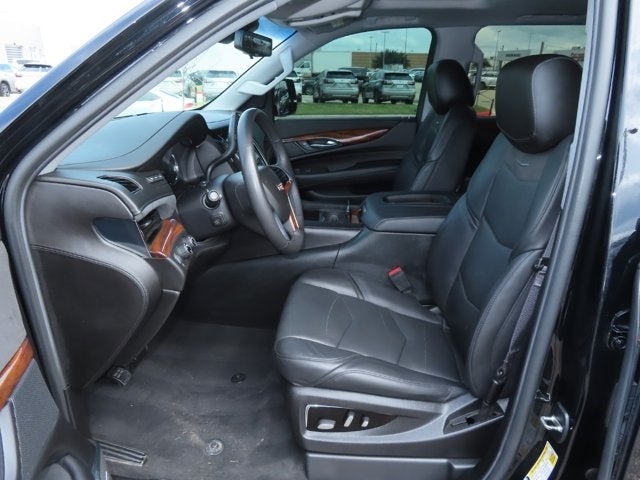 2017 Cadillac Escalade Luxury