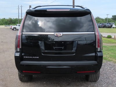 2017 Cadillac Escalade Luxury
