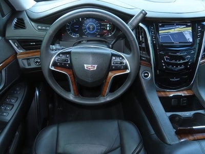 2017 Cadillac Escalade Luxury