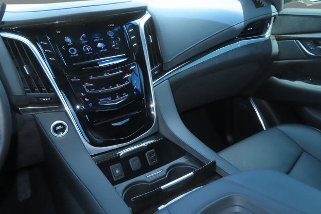 2019 Cadillac Escalade Platinum