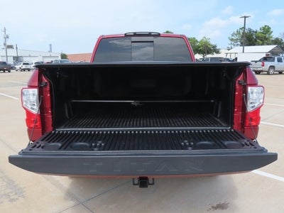 2018 Nissan Titan SV