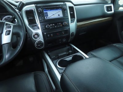 2017 Nissan Titan XD SL