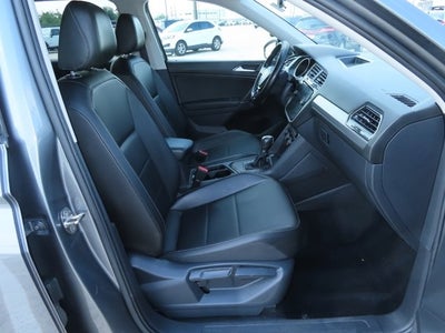 2018 Volkswagen Tiguan SE