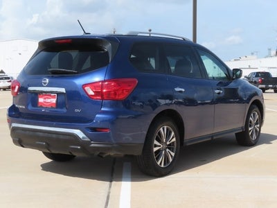 2017 Nissan Pathfinder SV