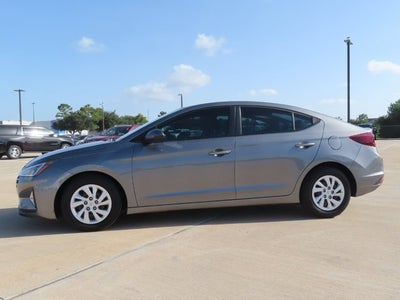 2019 Hyundai Elantra SE