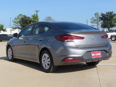 2019 Hyundai Elantra SE