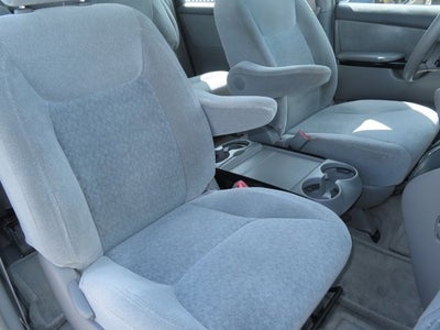 2005 Toyota Sienna CE