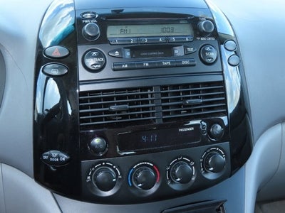 2005 Toyota Sienna CE