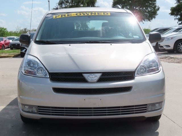 2005 Toyota Sienna CE