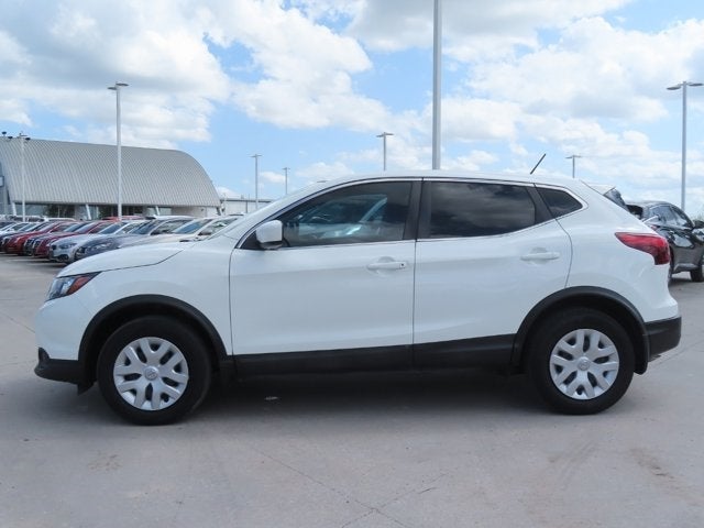 2017 Nissan Rogue Sport S