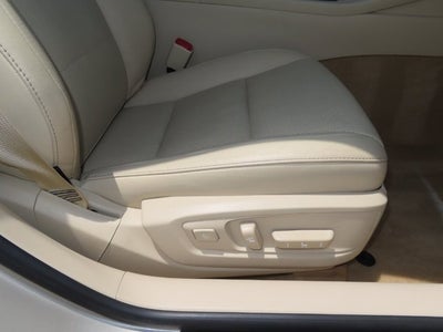 2013 Lexus ES 350 4dr Sdn