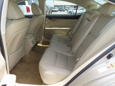 2013 Lexus ES 350 4dr Sdn