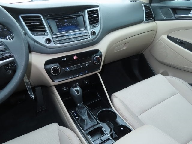 2016 Hyundai Tucson SE