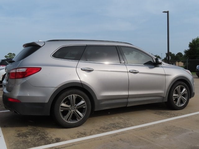 2016 Hyundai Santa Fe SE