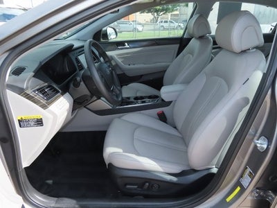 2017 Hyundai Sonata Hybrid Limited