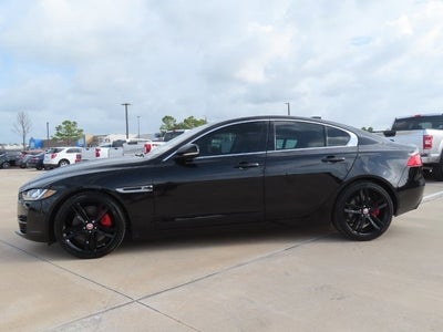 2017 Jaguar XE 35t Prestige