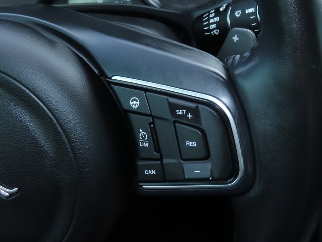 2017 Jaguar XE 35t Prestige