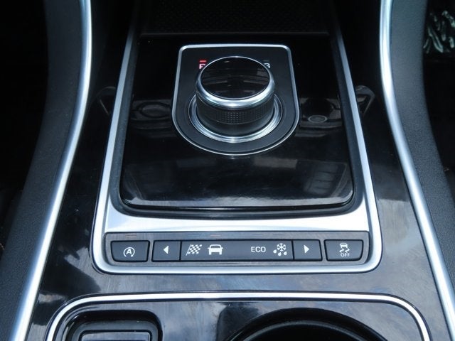 2017 Jaguar XE 35t Prestige