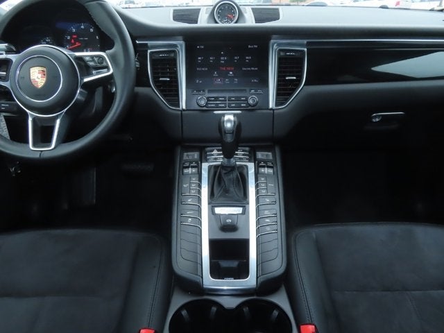 2018 Porsche Macan Base