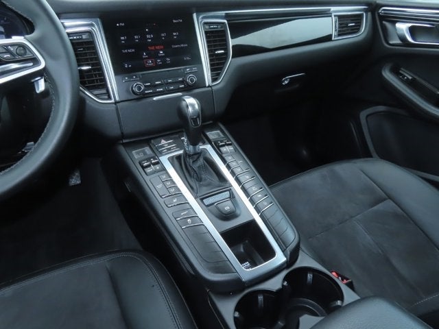 2018 Porsche Macan Base