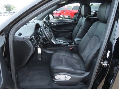 2018 Porsche Macan Base