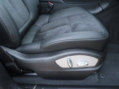 2018 Porsche Macan Base