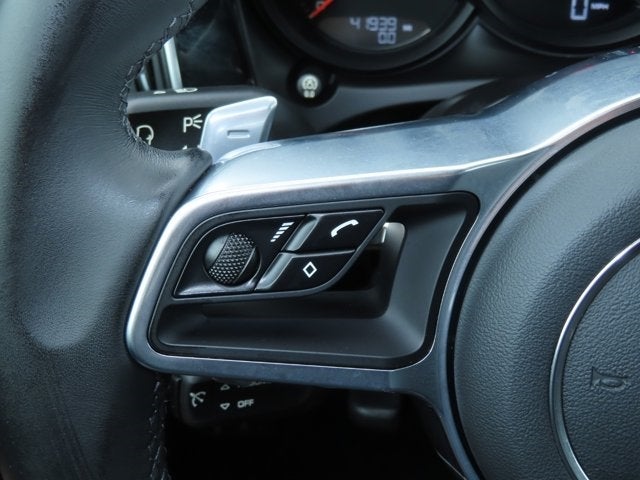 2018 Porsche Macan Base