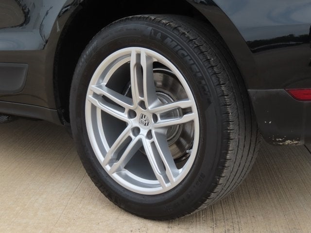 2018 Porsche Macan Base